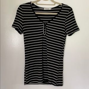 Striped short sleeve tee